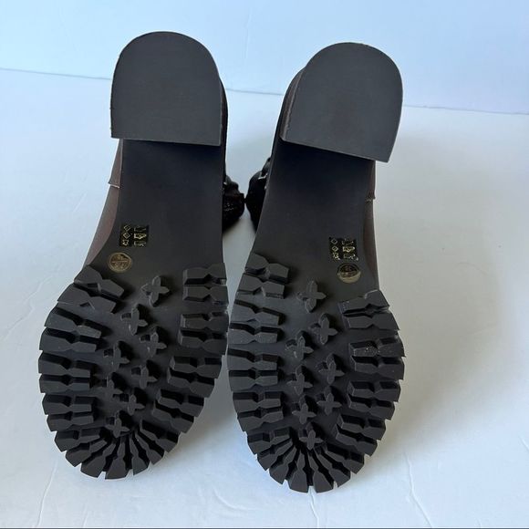 Chinese Laundry Women's Brown Chunky Heel Leafy Boot Size 7 1/2 - Picture 9 of 9